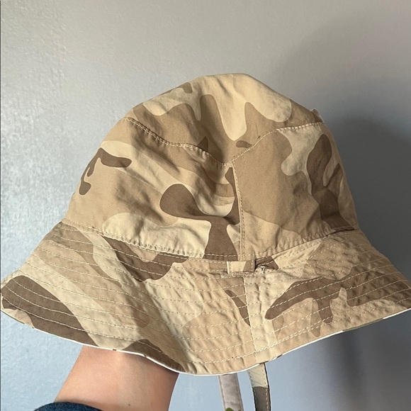 Patagonia Kids Bucket Sun Reversible Camo Cactus Adventure Hat 5T - Picture 5 of 8